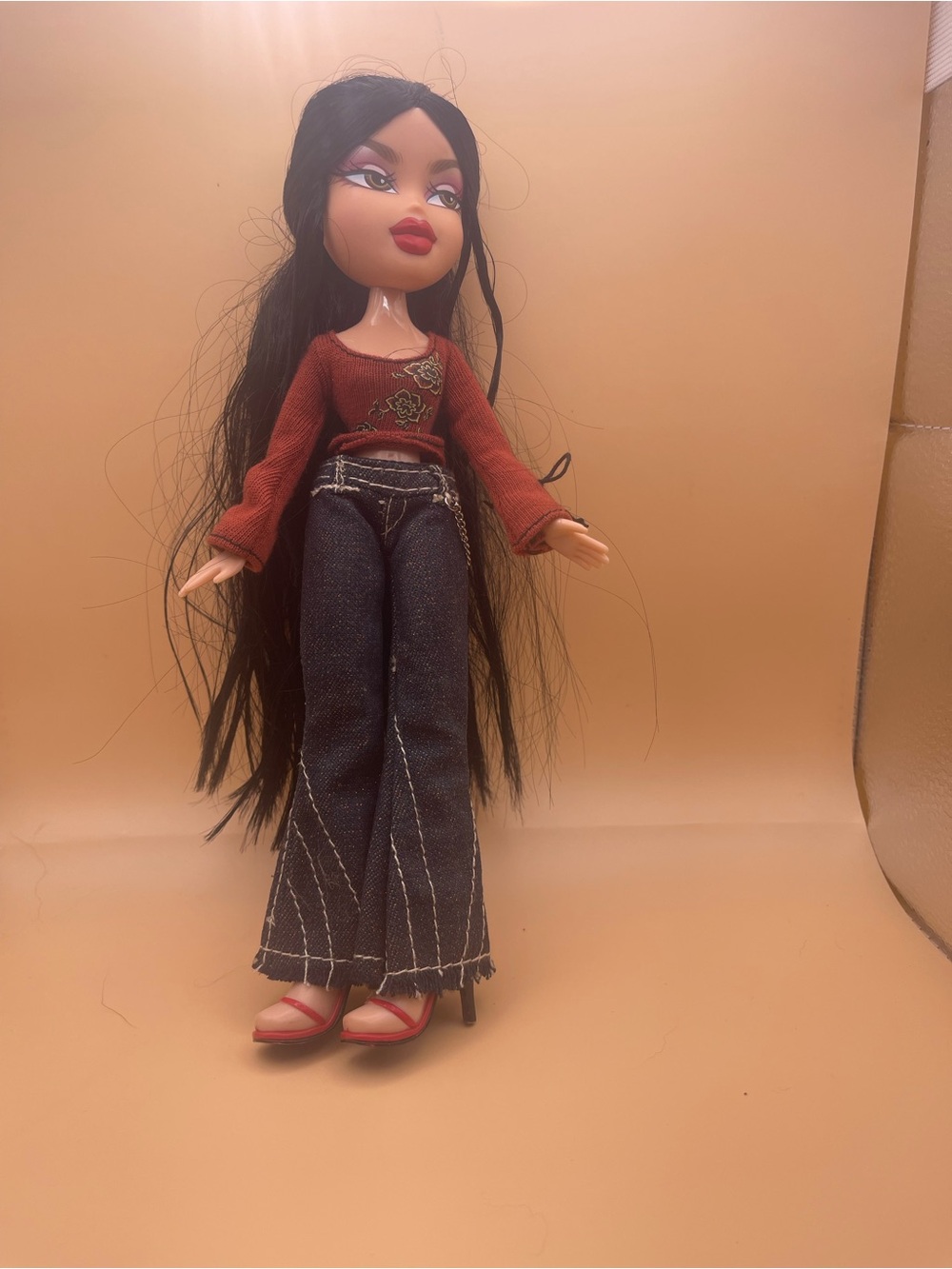 Vintage Bratz Jade Doll MGA Long Black Hair Y2K Outfit Shoes 10 Inch